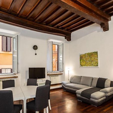 Cartari Rental In Rome Apartment Luaran gambar