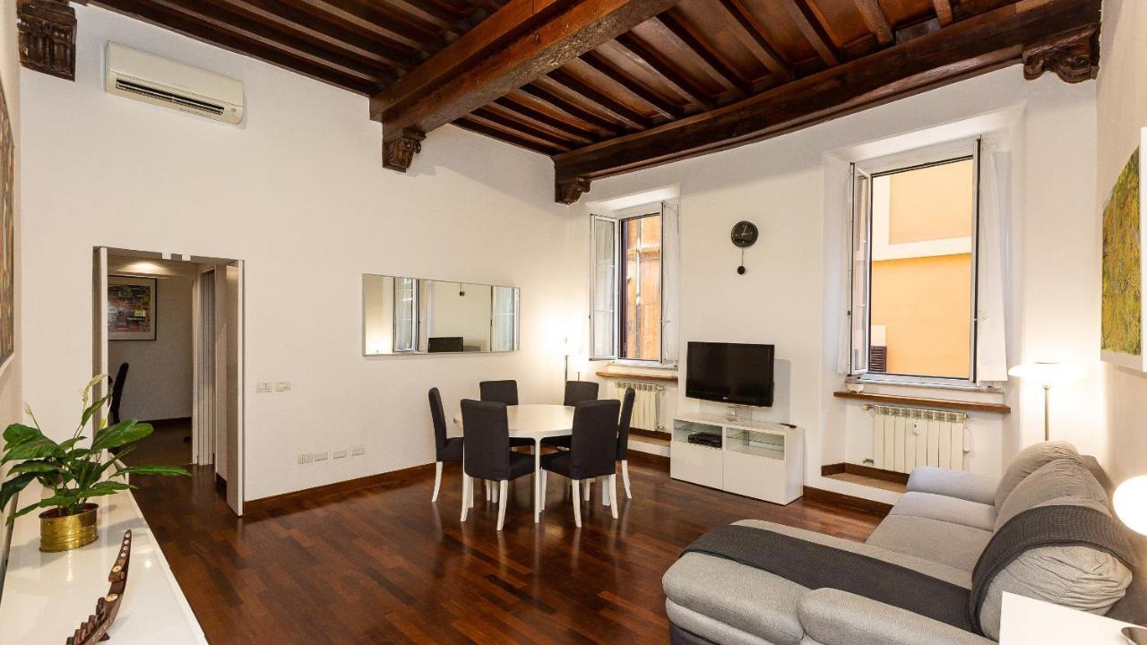 Cartari Rental In Rome Apartment Luaran gambar