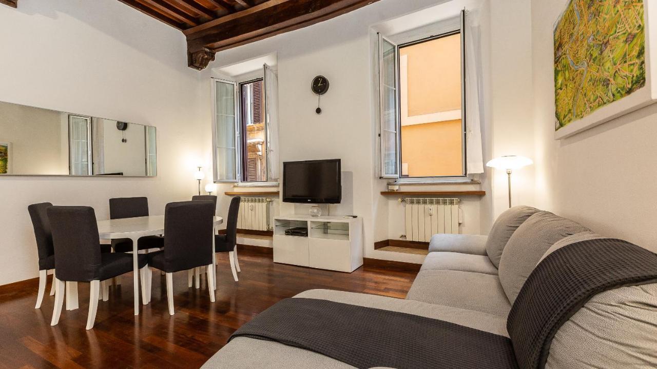 Cartari Rental In Rome Apartment Luaran gambar